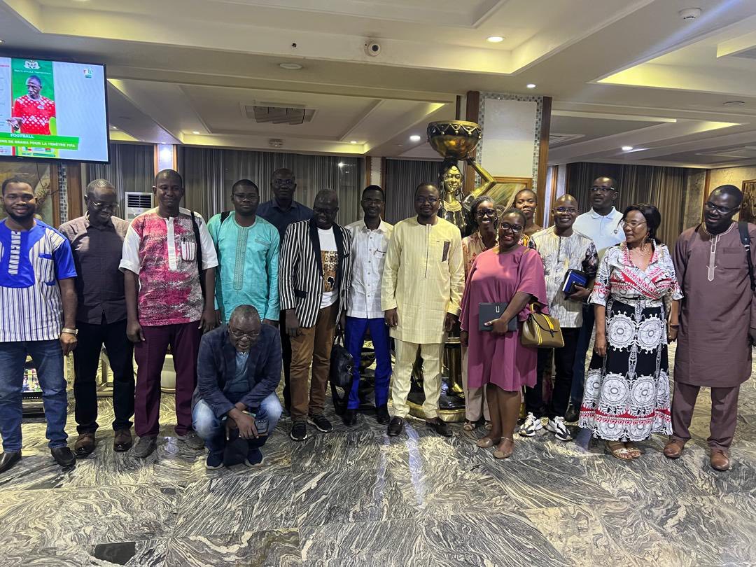 Rencontre d’échanges entre le CNOMBF et les promoteurs de cliniques privées : renforcer le partenariat pour une meilleure régulation médicale